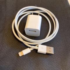 アップル純正ケーブル&チャージャーのサムネイル