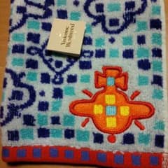 新品♡ヴィヴィアン タオルハンカチ☆のサムネイル