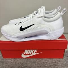 新品NIKE ナイキ ズーム　コート　NXT HC テニスシューズスニーカー30 新品NIKE ナイキ ズーム コート NXT HC テニスシューズ