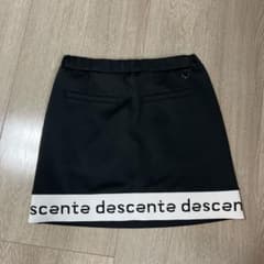 DESCENTE GOLF レディーススカート ブラックのサムネイル