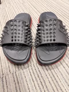 B*様 Christian Louboutin スタッズ サンダルのサムネイル
