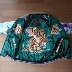 スカジャン　東洋のサムネイル