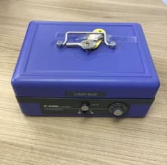 【美品】金庫　手提げ金庫　コンパクト金庫のサムネイル