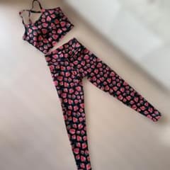 リンダワークス❤︎イチゴ M ヨガウェア セット - メルカリ