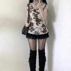 Talassia　y2k 00s　coquette　ビック花　バレエコアᥫ᭡ LIZLISA レストローズ 系 00sダークコア y2k チュニック 花柄 - メルカリ