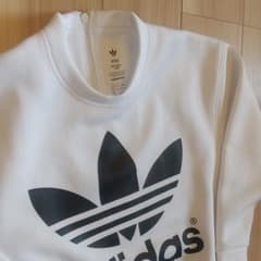 HYKE  adidasオリジナルtokyo18900円品のサムネイル
