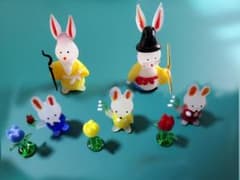 ガラス細工 ウサギ5匹とチューリップ3本 セットのサムネイル