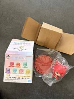 FRUITS ZIPPER 이치 반 쿠지 C상 마스코트 피규어 월족 아마네