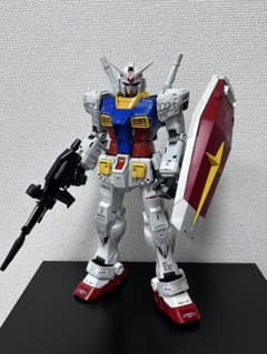 し*ん様 PGU1/60　RX-78-2ガンダム　完成品　ジャンクのサムネイル