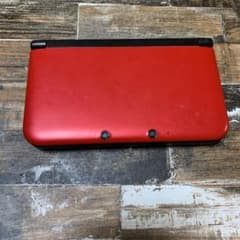 ニンテンドー3DS LL レッド×ブラックのサムネイル