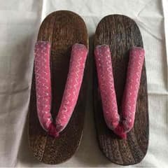 浴衣の下駄のサムネイル