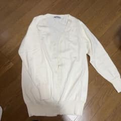 ホワイト Vネック カーディガンのサムネイル