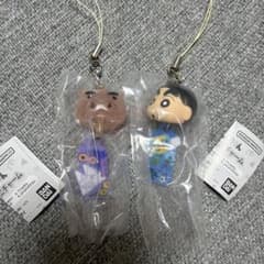 クレヨンしんちゃん ミニチャーム 2個セットのサムネイル