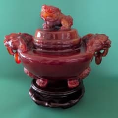 中国 美術 赤瑪瑙 彫刻 透彫 獅子 三足 台付 香炉 置物 赤翡翠石彫刻 香炉 中国美術品 - メルカリ