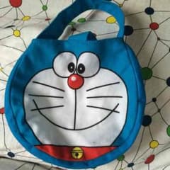 ドラえもんバックのサムネイル