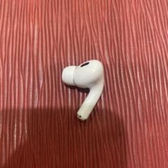 AirPods Pro ワイヤレスイヤホン ホワイト第2世代のサムネイル