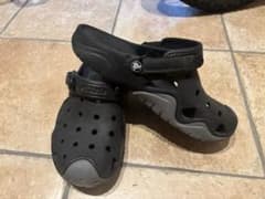 Crocs サンダル ブラックのサムネイル