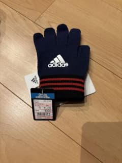 新品 adidas キッズ 手袋 8-10歳 120-140cmのサムネイル