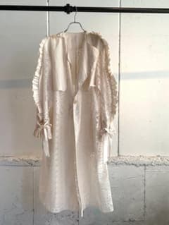 DECO depuis 1985 LACE FRILL TRENCH - メルカリ