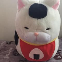 ひげまんじゅう ご飯 巨大ぬいぐるみのサムネイル