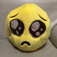 ぴえん マスク 被り物のサムネイル