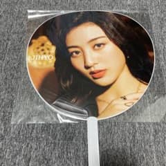 twiceうちわ　ジヒョちゃん！【値下げしました】のサムネイル