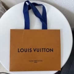 LOUIS VUITTON ショップ袋のサムネイル