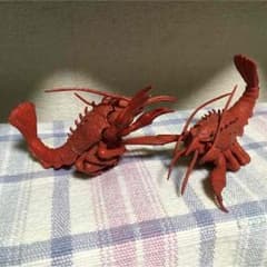 双子のエビラのサムネイル
