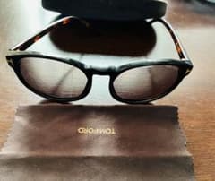 TOM FORD サングラスのサムネイル