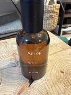 Aesop Virere Eau de Parfum 香水 - メルカリ