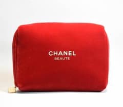 ♥新品未使用♥ CHANEL メイクアップ　ノベルティエナメルポーチ レッド CHred6 新品未使用本物 シャネル CHANEL ノベルティポーチ - メルカリ
