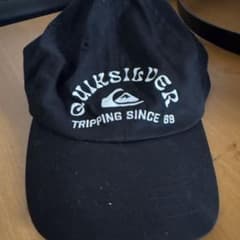 Quiksilver 黒 キャップ トリッピング・シンス・69のサムネイル