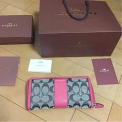 coach 長財布のサムネイル