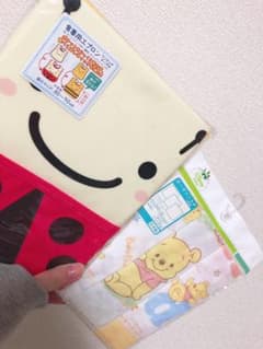 新生児、エプロン、ガーゼハンカチ、お風呂用品のサムネイル