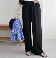 ブラック　ワイドパンツ とろみイージーパンツ Ｌサイズのサムネイル