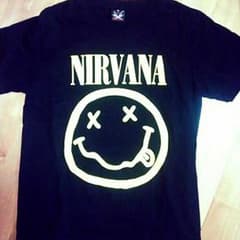値下げ NIRVANA バンドTシャツのサムネイル