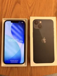 Apple iPhone 13 ブラック 本体のサムネイル