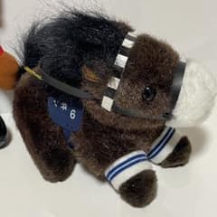 ヒシアマゾン」AVANTI スーパーホース ぬいぐるみ - メルカリ