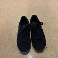 PUMA ブラック スエード スニーカー　27cmのサムネイル