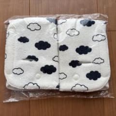 【新品】Aprica アップリカ コアラ専用 抱っこひも用よだれパッド 雲柄のサムネイル