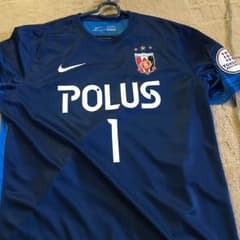 浦和レッズユニフォームのサムネイル