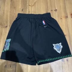 【希少】NBA ミネソタ ティンバーウルブズ ショートパンツ NIKE製 L 希少】NBA ミネソタ ティンバーウルブズ ショートパンツ NIKE製 L
