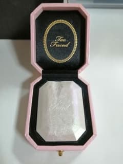 Too Faced DIAMOND HIGHLIGHTER  ( ダイヤモンド…のサムネイル