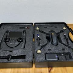 HUBSAN H501S ドローン　ブラシレス　HDカメラ内蔵のサムネイル