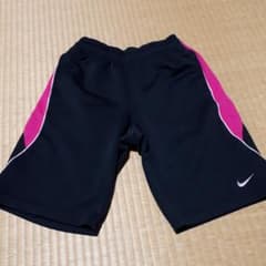 mochimama様⭐NIKE ナイキ ハーフパンツのサムネイル