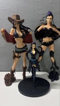 ワンピース　ハンコック ロビン ビビ レイジュ　フィギュア ワンピース フィギュアまとめ売り ナミハンコックロビンビビレイジュ