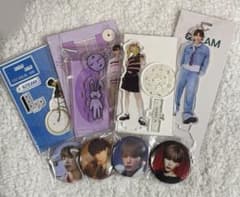 &TEAM HARUA まとめ売り アクスタ 缶バッジ - メルカリ