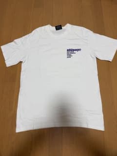 Stüssy ストロベリー 半袖Tシャツ ホワイトのサムネイル