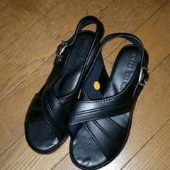 黒のナースシューズのサムネイル