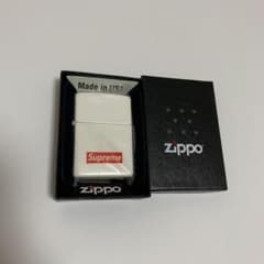 SUPREMEジッポ　新品未使用のサムネイル